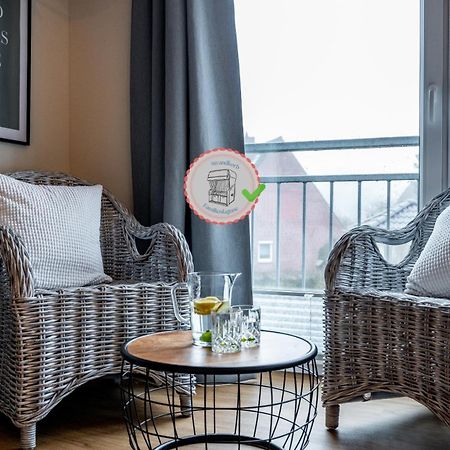 Kuestenkojen Mit 4 Ferienwohnungen Fuer 1 Bis 8 Pers Mit Diversen Schlafzimmern, Garten Oder Balkon Büsum Eksteriør billede